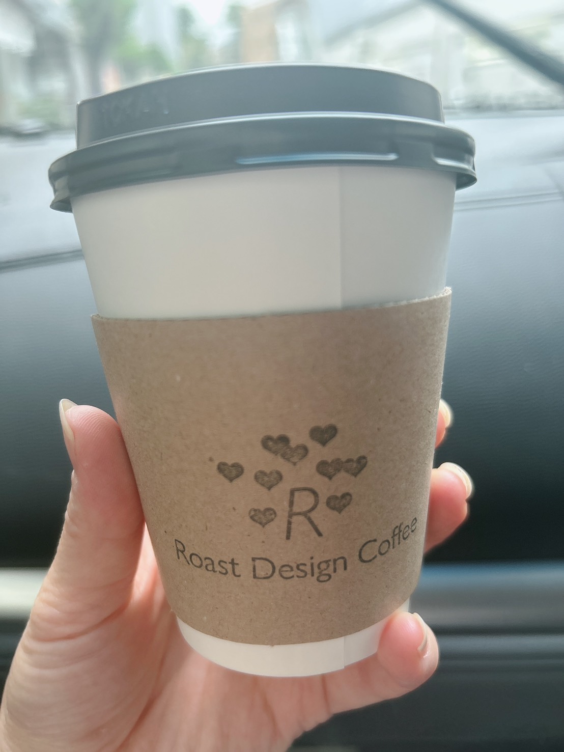 Roast Design Coffee本店でテイクアウトしたドリップコーヒー